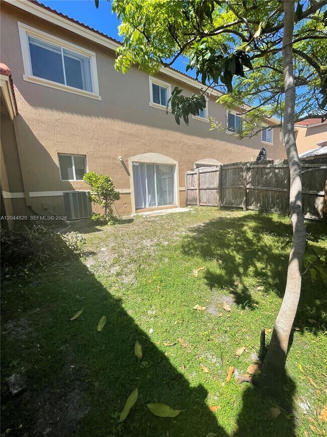 Building Photo - 21477 SW 85th Psge