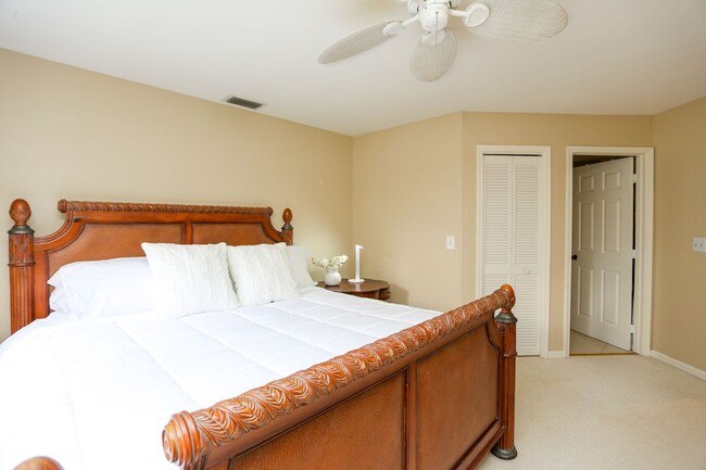 Building Photo - **WORLD TENNIS CENTER**3 BEDS/3.5 BATHS**F...
