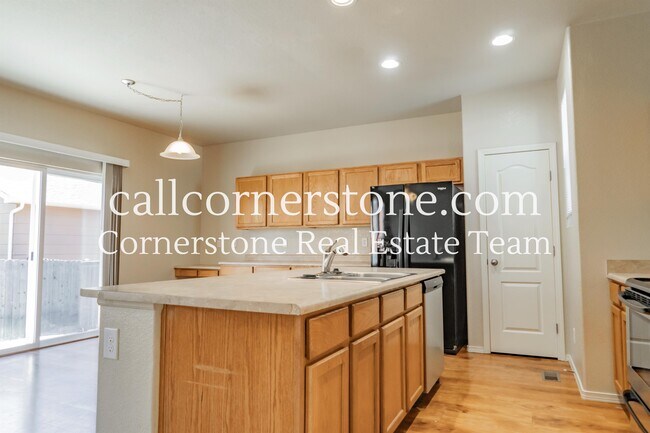 Building Photo - 6721 Rutherford Dr