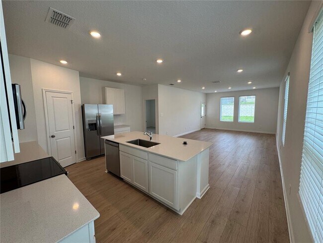 Building Photo - 3125 Brookhollow Wy