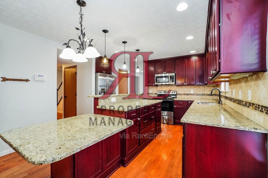 Building Photo - 1770 Pinecone Ct