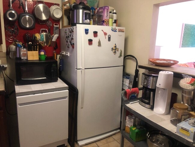 Building Photo - 124 Parrott Pl