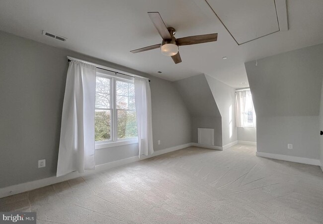 Building Photo - 45093 Smiths Nursery Rd