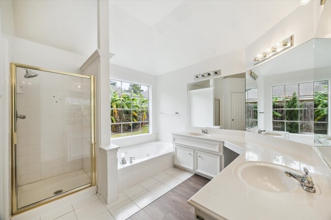 Building Photo - 23006 Greenrush Dr