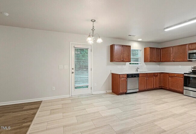 Building Photo - Earn Wealth While Leasing - Like a Homeown...
