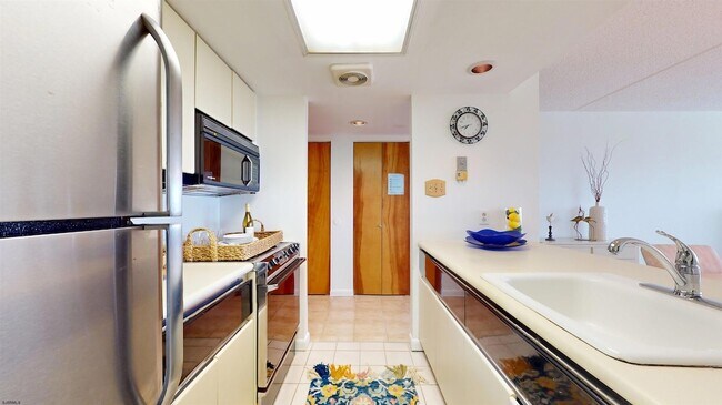 Building Photo - 4500 W Brigantine Ave