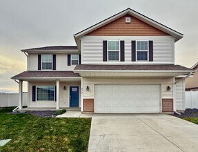 Building Photo - **COMING SOON** Spacious Airway Heights Home