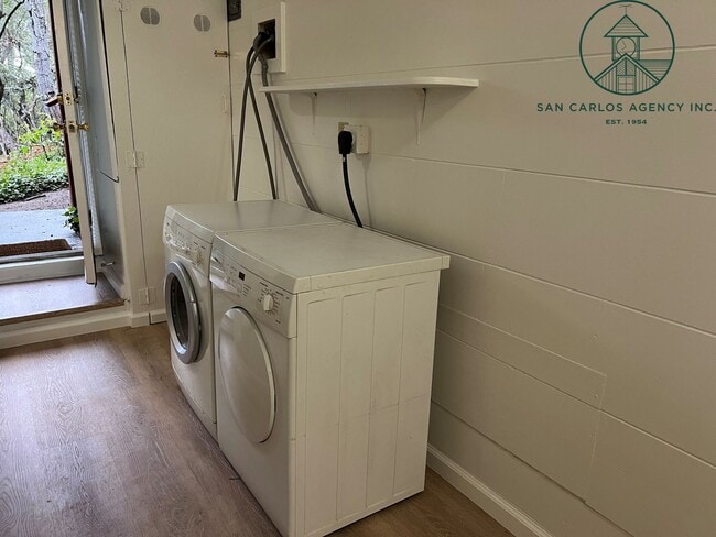 Building Photo - Updated & Spacious Four Bedroom Home in Peaceful Carmel Location