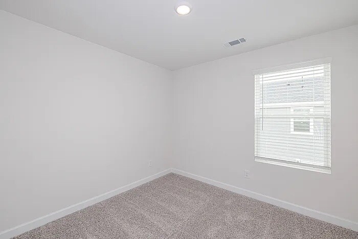 Building Photo - Room in Townhome on Bryce Ave