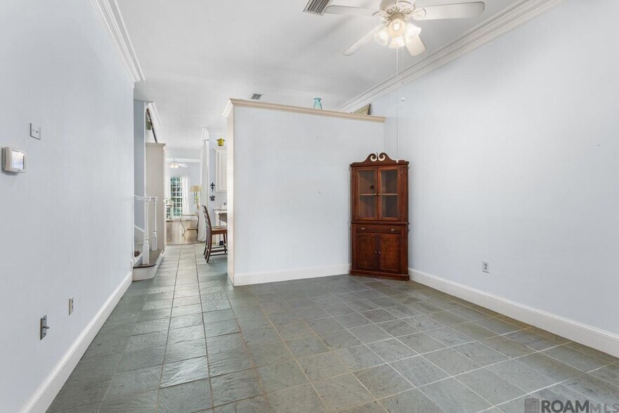 Building Photo - 7962 Wrenwood Blvd