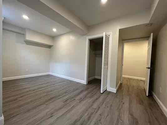 Building Photo - 1122 Ocean Ave