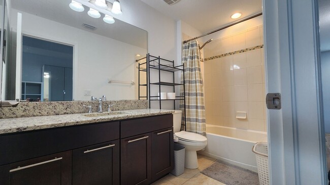 Building Photo - Lakeview Turnkey Furnished Home with Resort Amenities in Gated Rosedale!