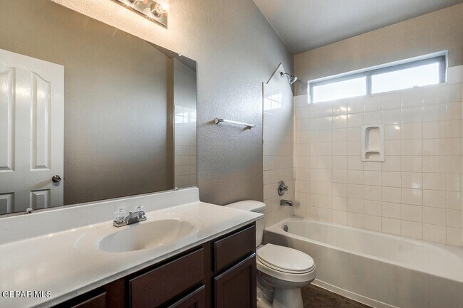 Building Photo - 10932 Duster Dr