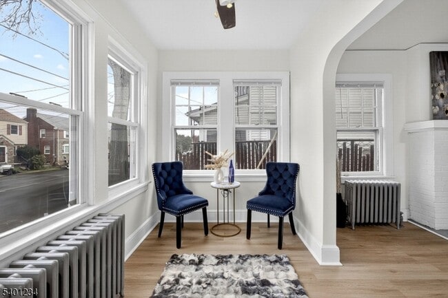 Building Photo - 1442 Highland Ave