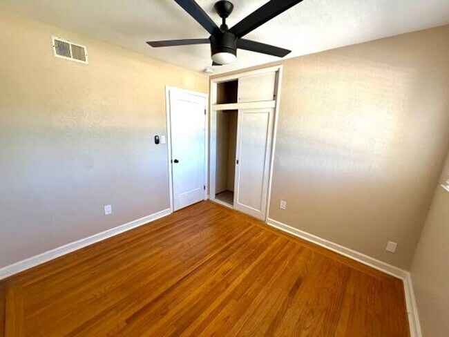 Building Photo - 785 Duke Cir