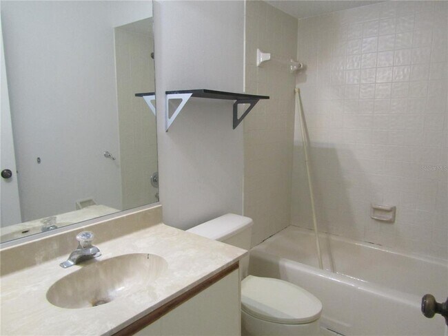 Building Photo - 6191 Timberlake Dr