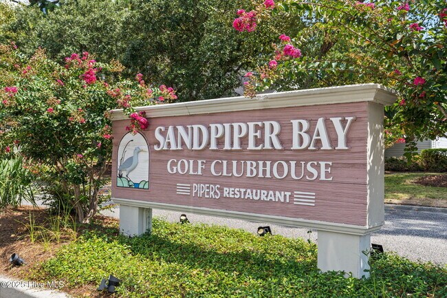 Building Photo - 943 Sandpiper Bay Dr SW