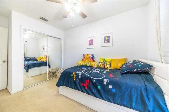 Building Photo - 2860 Club Cortile Cir