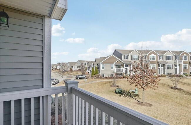 Building Photo - 1147 Piccolo Ln