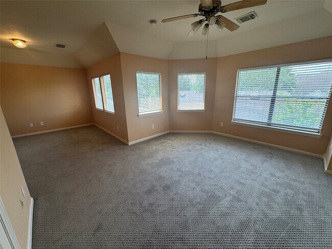 Building Photo - 506 Cypress Vista