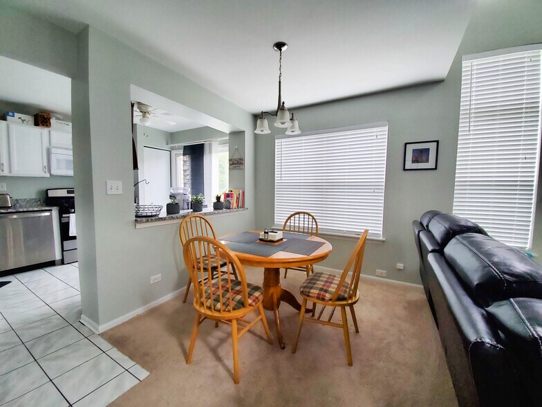 Dining room - 344 S Lancelot Ln