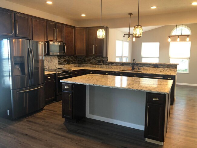 Building Photo - 1417 Hoovler Way