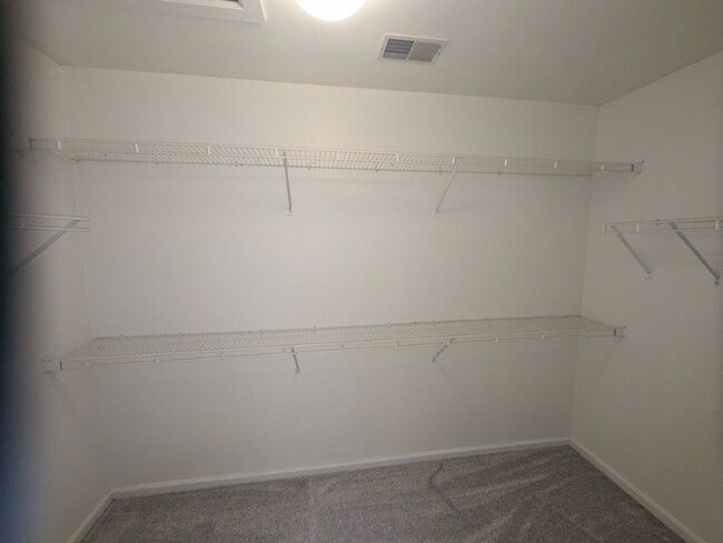Building Photo - Hanahan Lake View Home for Lease