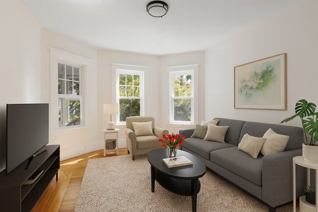 Building Photo - 105 Fayerweather St