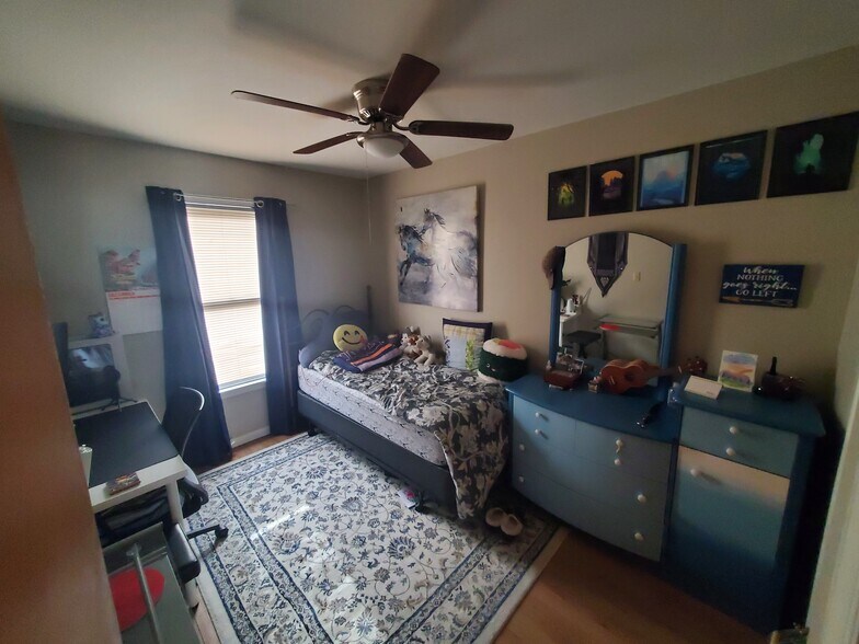 Building Photo - 1716 W Page St