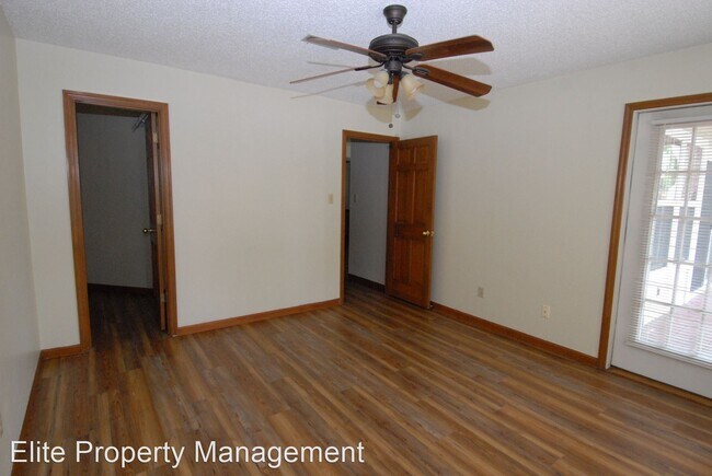 Building Photo - 2 br, 2 bath House - 124 Shirley Ridge #124C