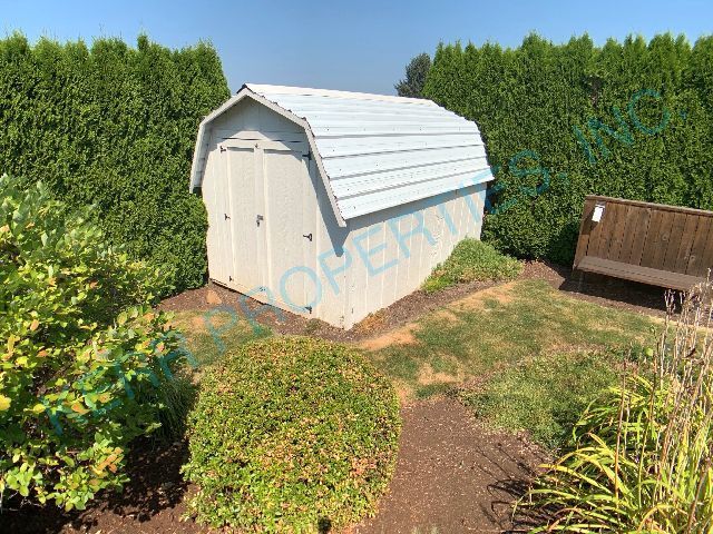 Building Photo - Charming 3-Bed, 2-Bath Haven in Portland's NE Heart, 1615 Sq Ft of Comfort!