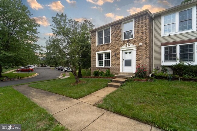 Building Photo - 5514 Whitfield Ct