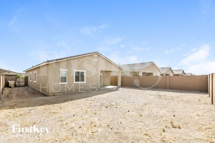Building Photo - 21385 W Monte Vista Rd