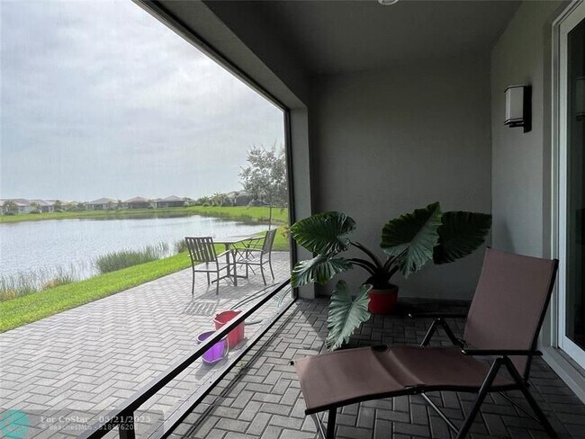 Building Photo - 11711 SW River Crossing Pl
