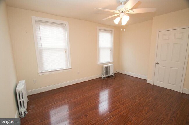 Building Photo - 606 Reed St