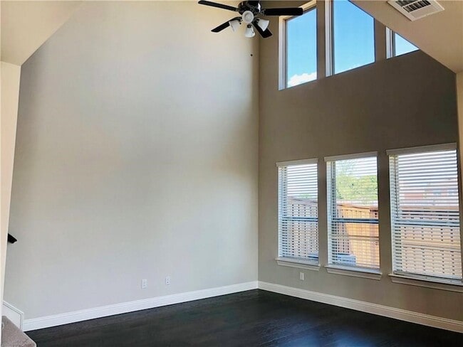 Building Photo - 4520 Titus Cir