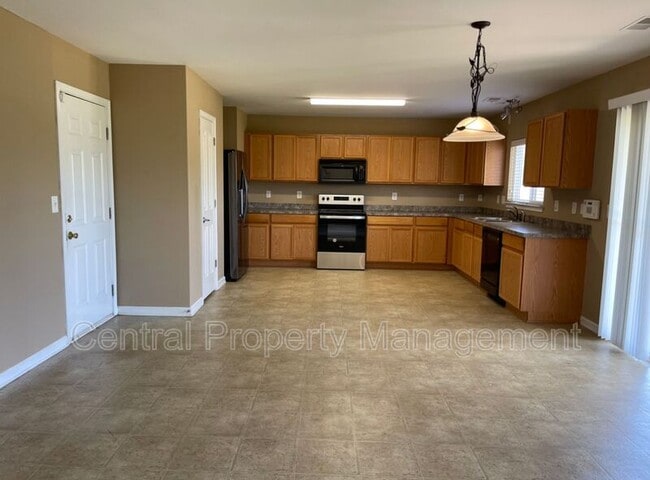 Building Photo - 184 Stonewood Crossing Dr