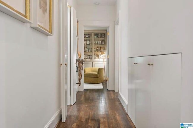 Building Photo - 2505 Montevallo Rd