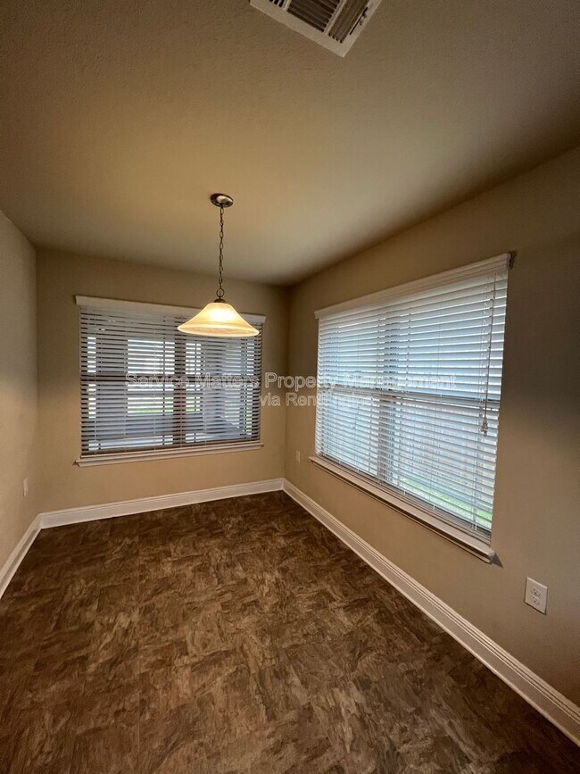 Building Photo - 4736 Frances St