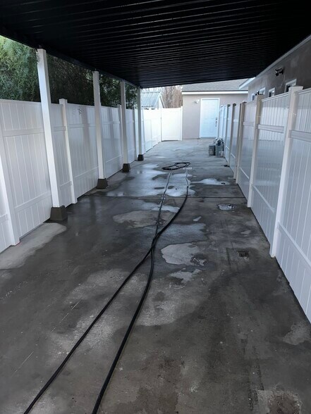 Building Photo - 32952 Urban Ave