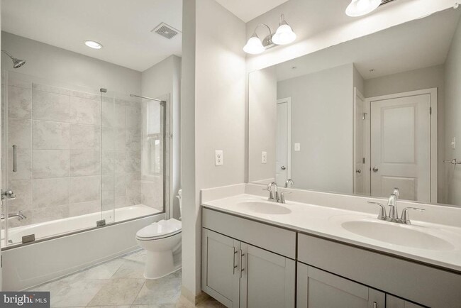 Building Photo - 22601 Merganser St