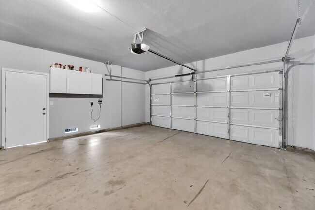 Building Photo - 3440 Big Island Rd