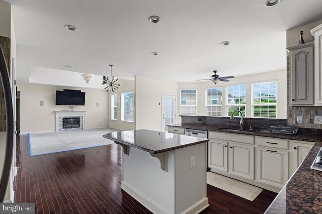 Building Photo - 40463 Aldie Springs Dr