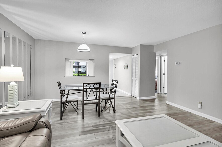 Building Photo - 3590 Magnolia Ridge Cir
