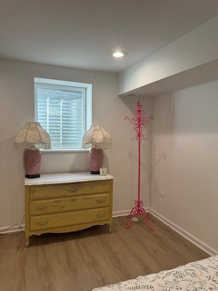 Building Photo - 644 W Hinsdale Ave