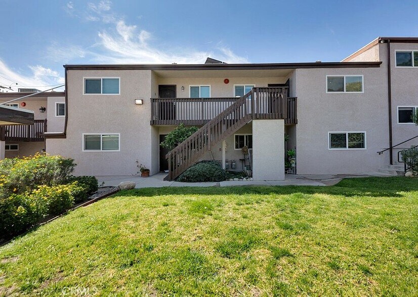 Building Photo - 17847 Beneda Ln