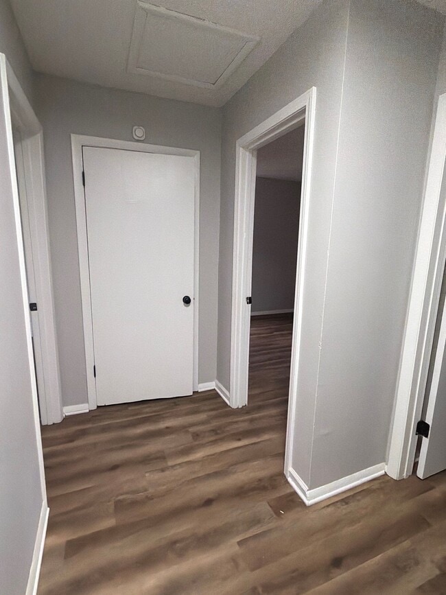 Building Photo - 163 Tisdale St