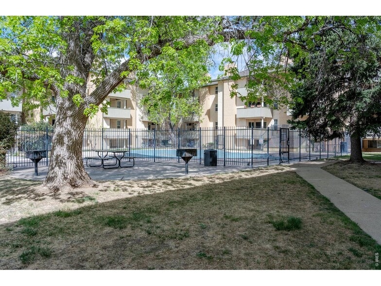 Building Photo - 3030 Oneal Pky