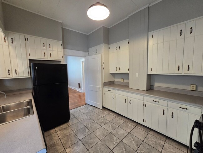 Building Photo - 1 Bedroom Northshore Apartment