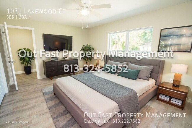 Building Photo - 1031 Lakewood Ct